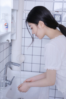两位陪读妈妈灭火后续
